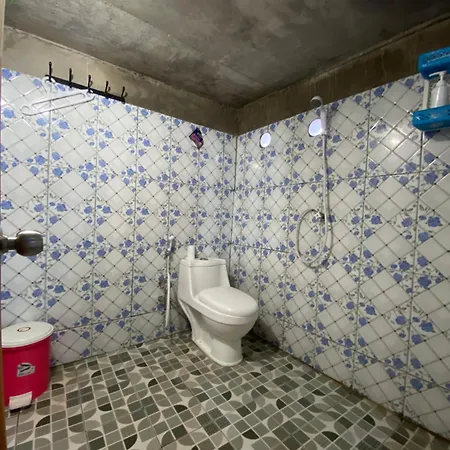 Dua Putri Komodo Homestay Extérieur photo
