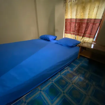 Dua Putri Komodo Homestay Extérieur photo